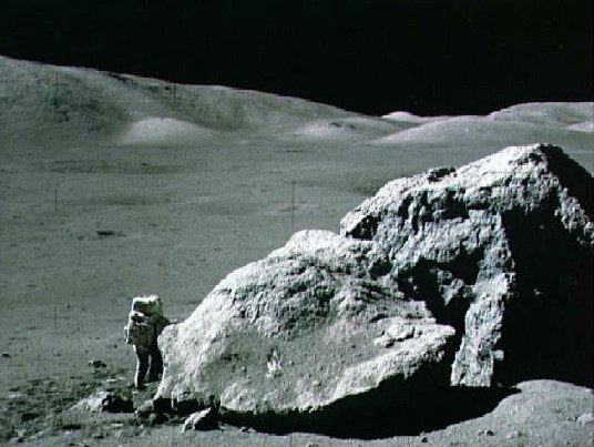 lune_apollo17.jpg
