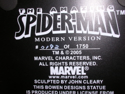 La Collection de Grey (avec pleins de photos !! LOL) Spiderman_Modern_Authenticite